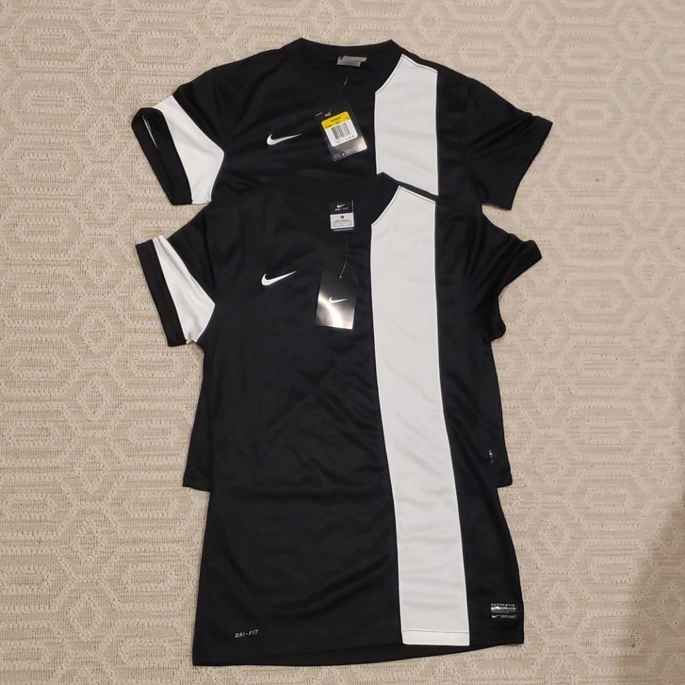 Nike Women's Striker Soccer Jerseys Size Small
